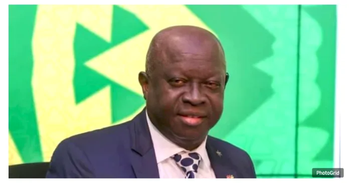 Kwabena Yeboah on on set in a discussion GTV